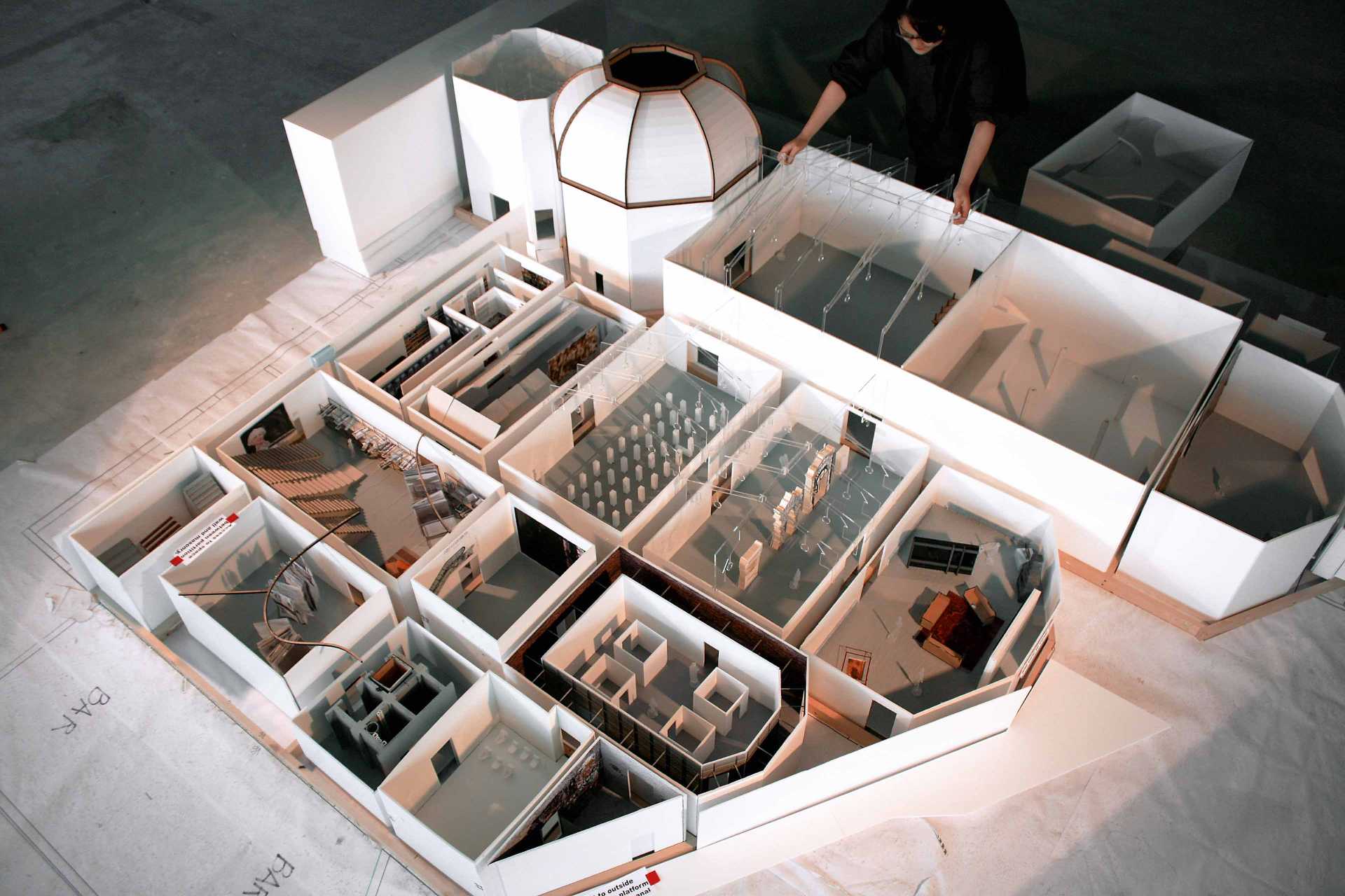 The Foundamentals of Rem Koolhaas  - 1 Central Pavilion model in progress 31