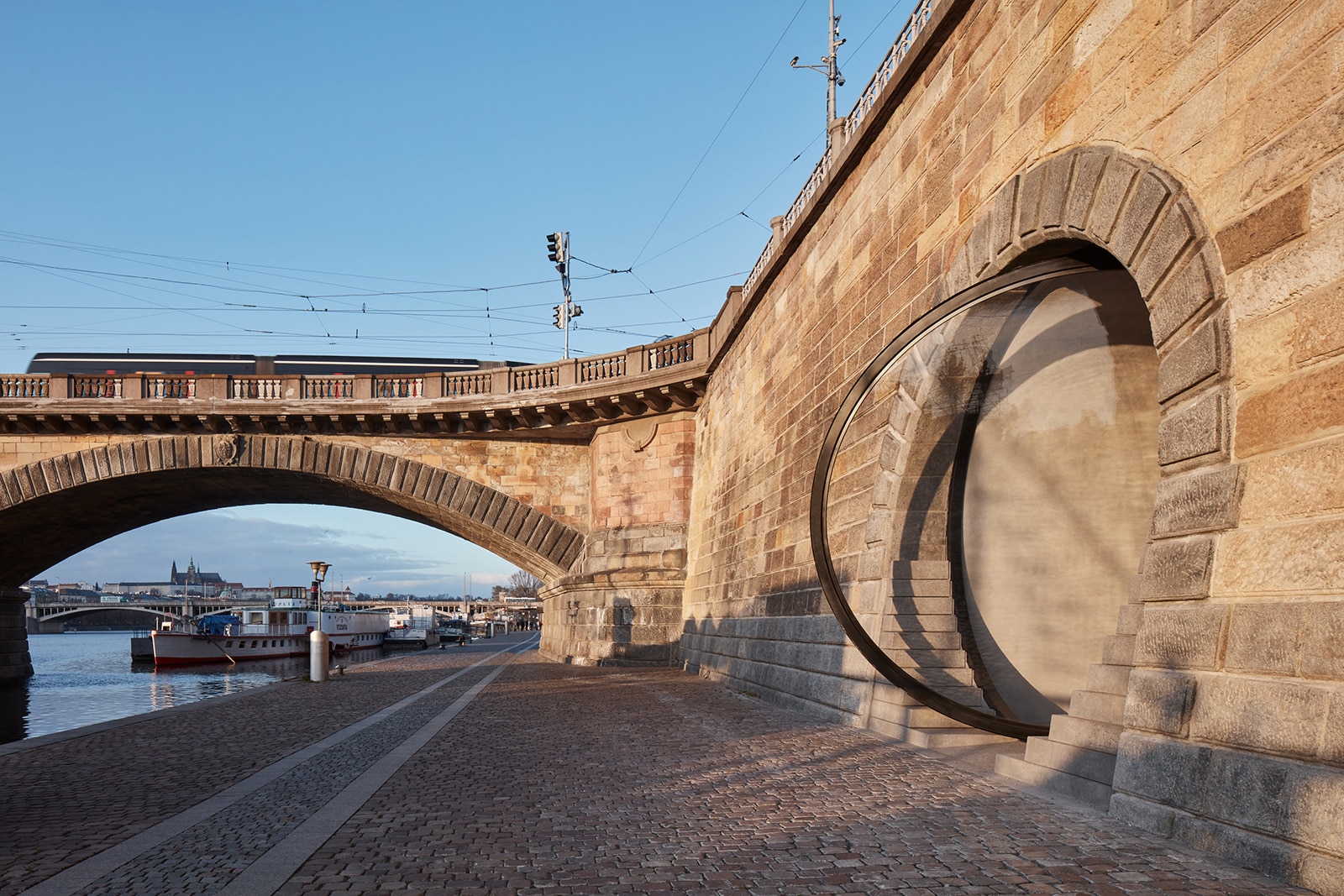 Revitalization of Prague's Riverfront  - 7.2 1 49
